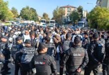 Kamu emekçilerine Ankara’da polis ablukası
