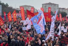 Gebze’de büyük işçi mitingi