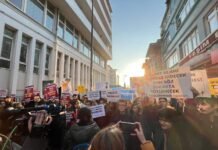 İstanbul Üniversitesi’nde 19 Mart protestolarına destek: Öğrenciler Beyazıt Ana Kapı’ya yürüdü