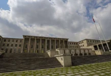 Mecliste yaşananlar: Bu düzenin gerçek yüzüdür