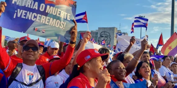Sosyalist Küba’yla Dayanışmayı Büyütelim!